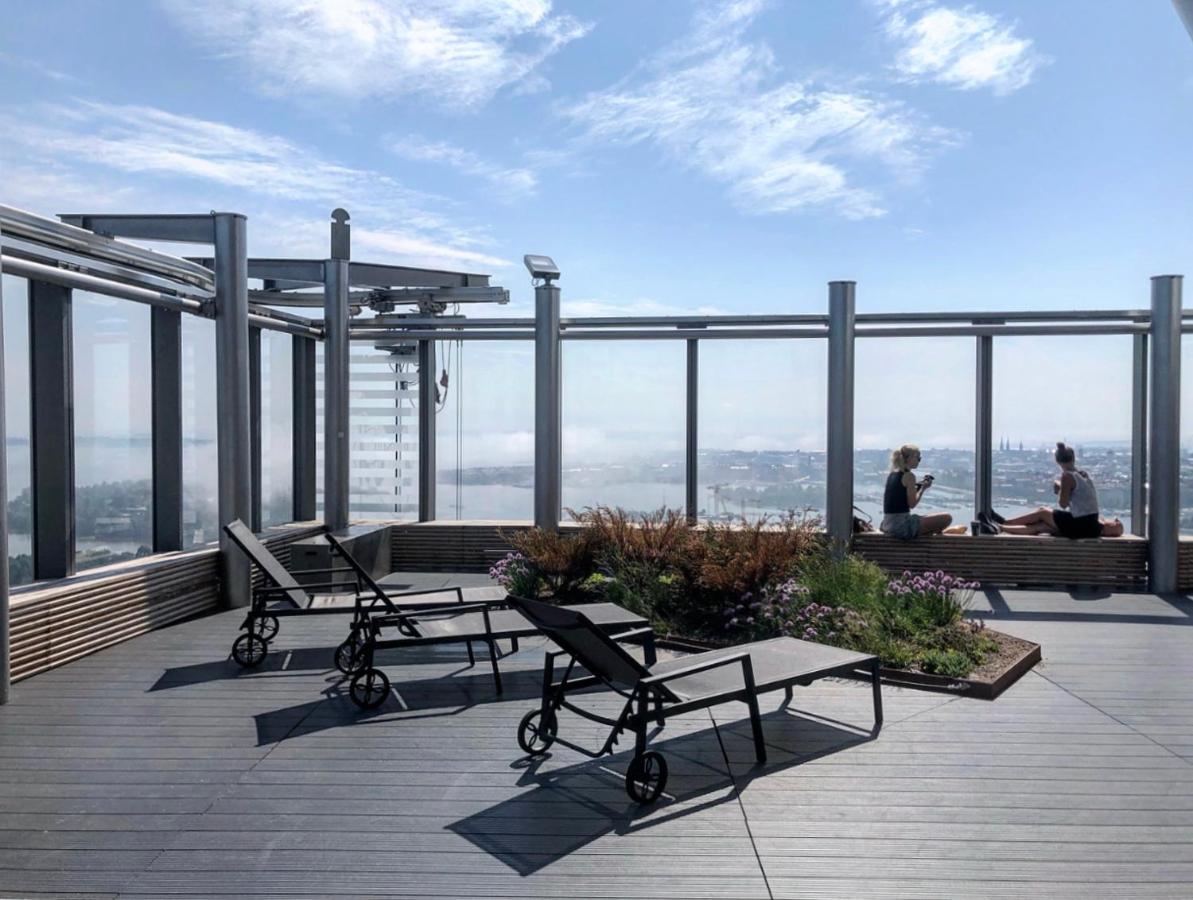 Luxury Skyscraper Apartment With Amazing View Over ヘルシンキ エクステリア 写真